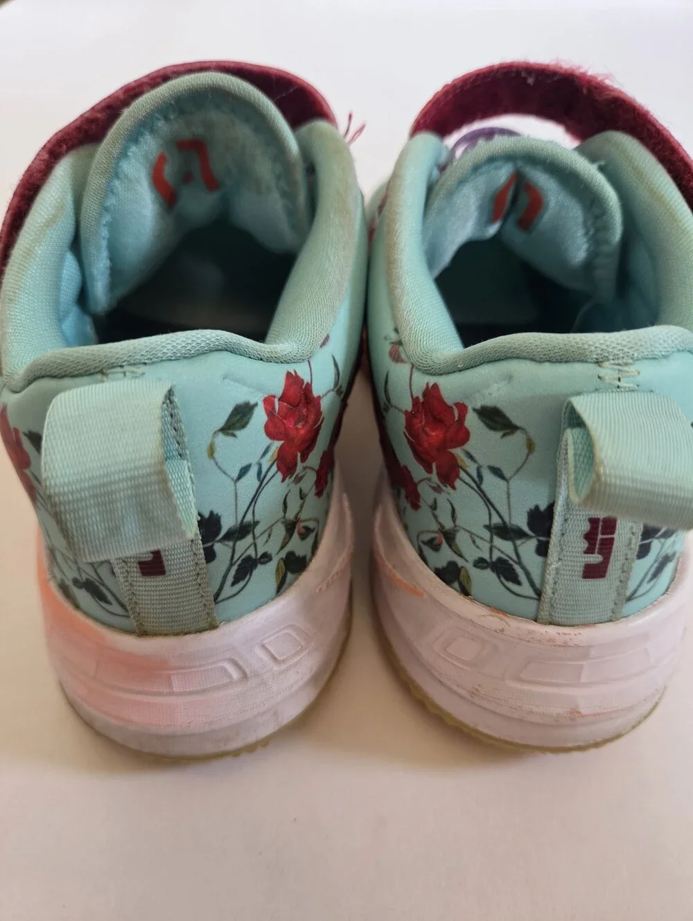 Nike Lebron 18 Low GS Mimi Plange X ‘Daughters’ DN4177-400 youth Sz 2.5Y